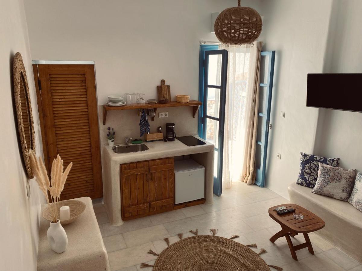 Blue In Naxos Hotel Naxos City Екстериор снимка